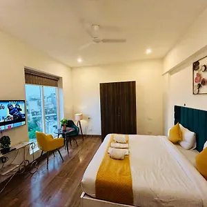 Amahi Hotel